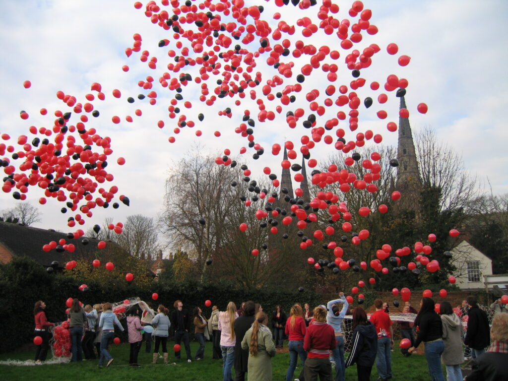 2004 - Young people launch balloons in Lichfield to commemorate World AIDS Day.